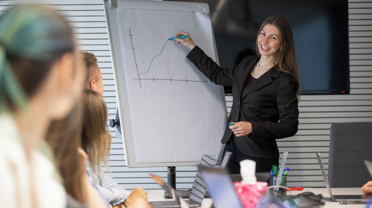 Soud rozhodl, kdo má nárok na benefity. Nepochopil to, říká šéfka agentury